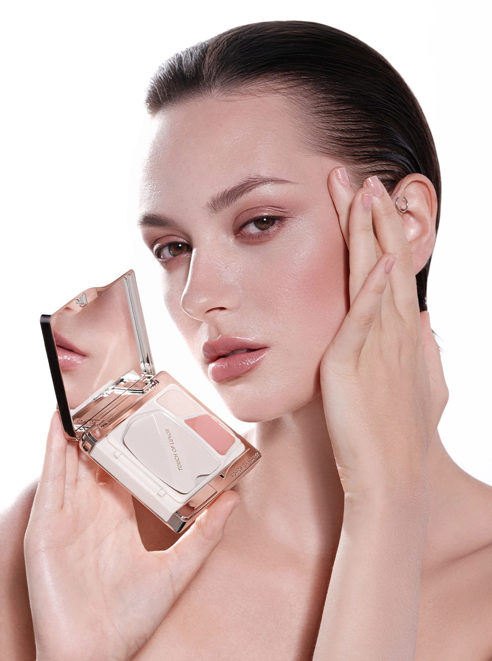 Nourishing & Concealing Cushion Foundation - Image 6